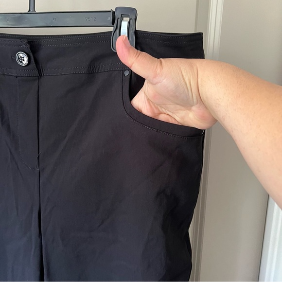 NWT Addition Elle perfect fit pull on black pants straight leg size 18 regular - Picture 11 of 12